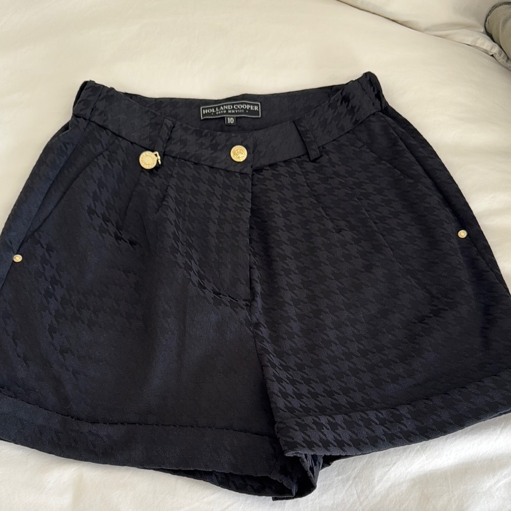 Holland Cooper houndstooth shorts
